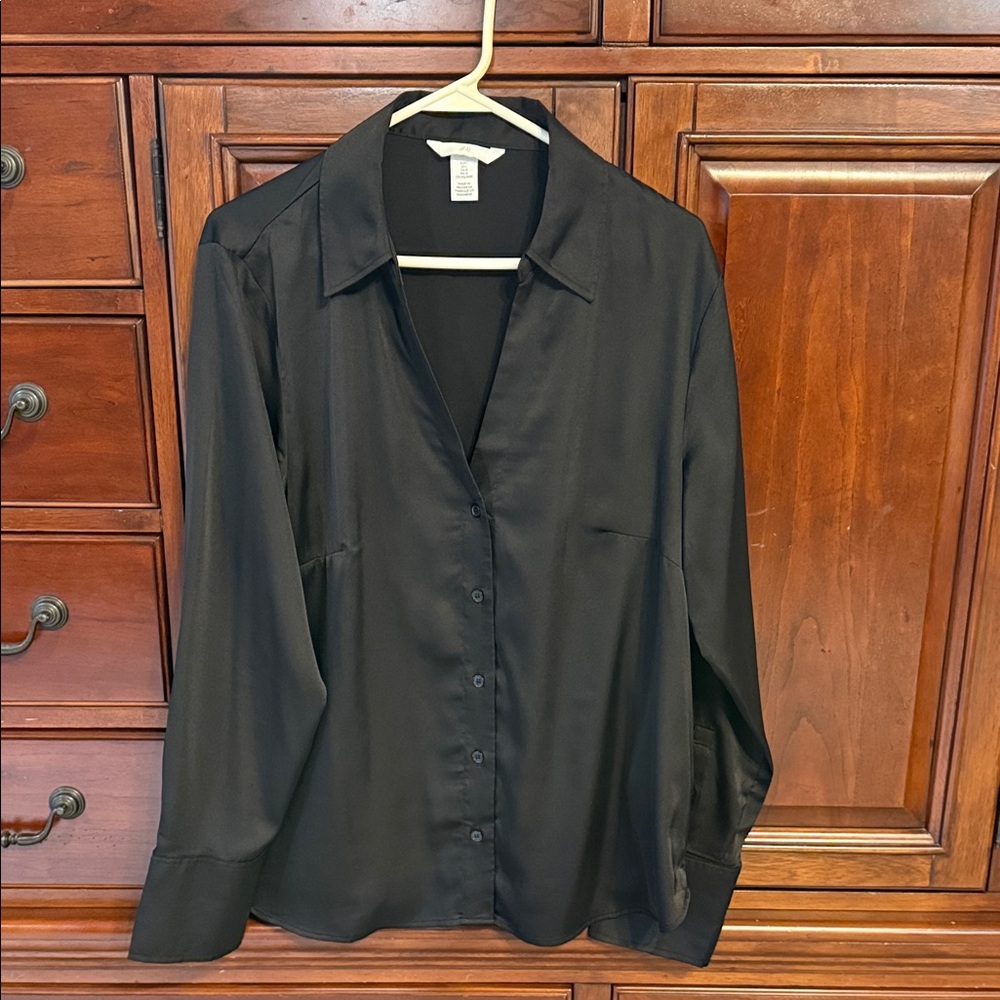 H&M Black Long Sleeve Satin Shirt, Large